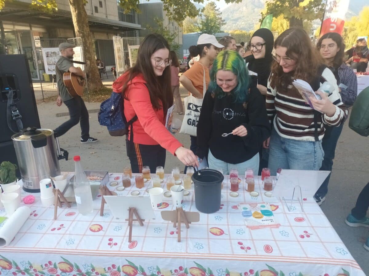 PAiT Grenoble | Dégustation produits de la nature comestible urbaine